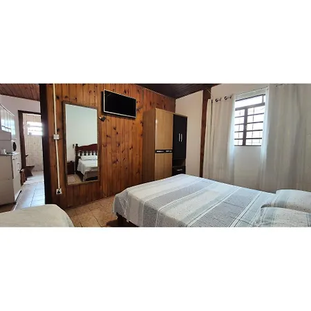Apartamento Kitnet Perto Da Rodoviaria Campos do Jordão Exterior foto